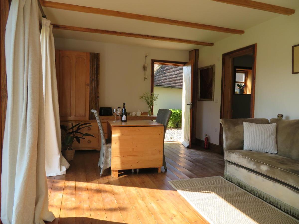 Wilderness B&B 3 Self Contained Rooms Nr Sissinghurst Headcorn Ngoại thất bức ảnh